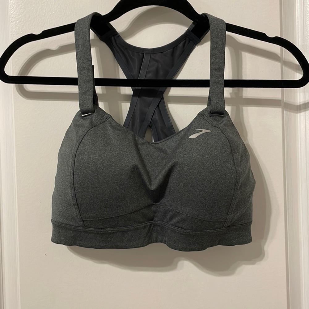 Brooks sports bra